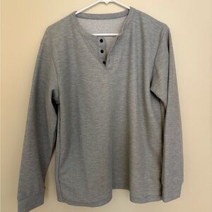 Source Unknown Gray Long Sleeve Henley Shirt